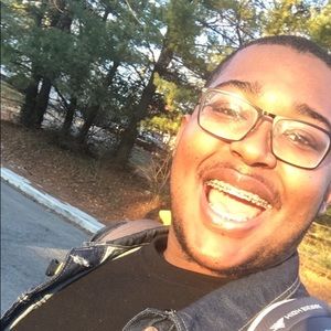 Meet your Posher, Joshua